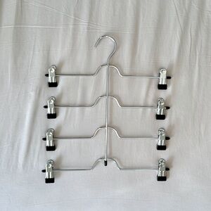 4 Tier pants hanger
